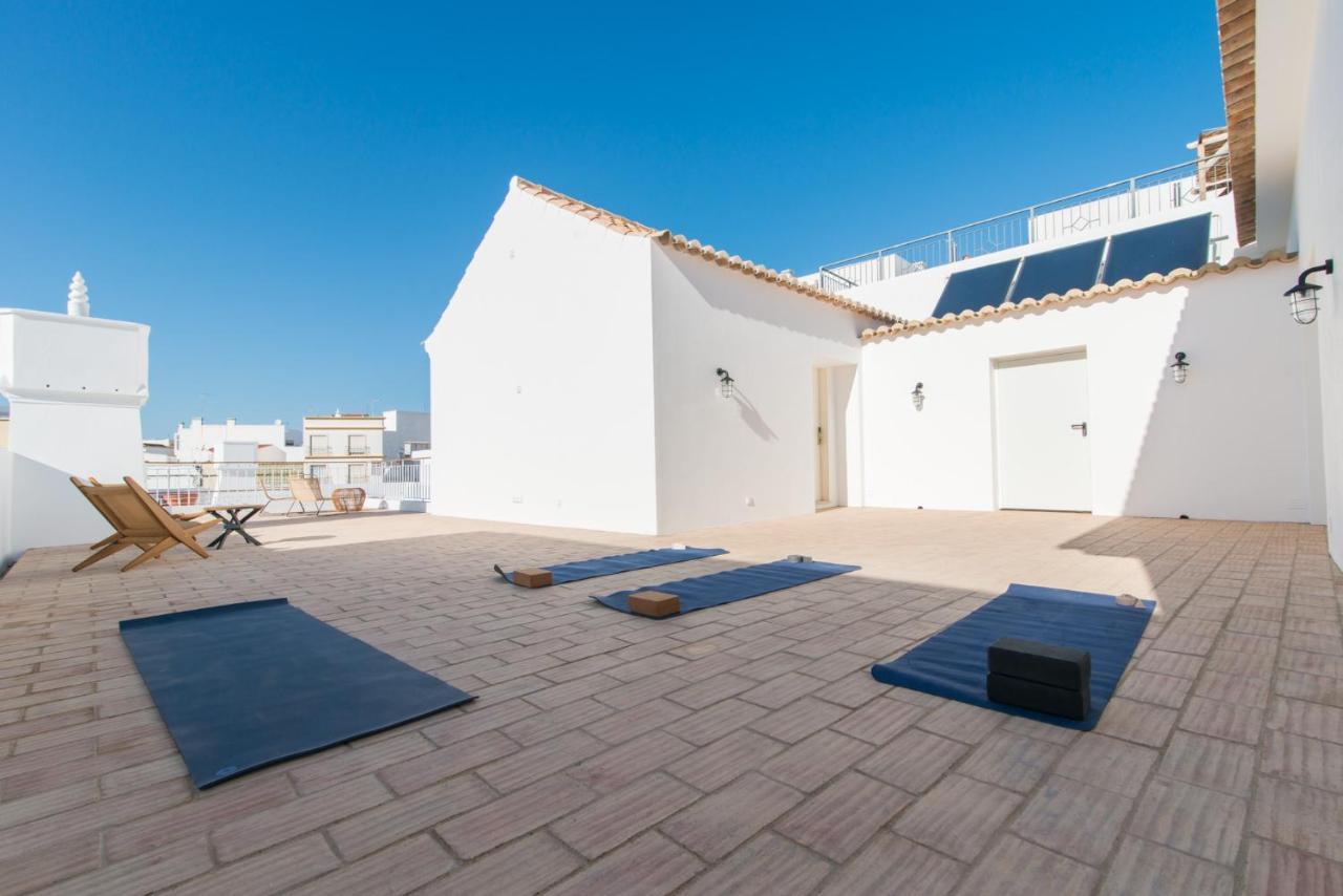 Casa Rosa Villa With Pool In Olhao Centre Экстерьер фото